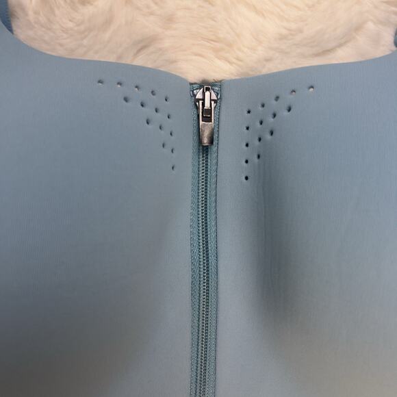 Victoria’s Secret Aqua-Teal Featherweight Max Sports Bra Zip Strappy Back 38C - Picture 6 of 8
